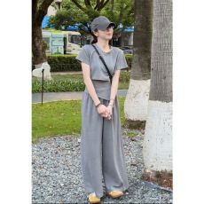 批发韩系运动套装女夏季时尚减龄显瘦不规则短款短袖阔腿裤休闲两件套