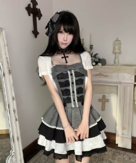 새싹 부서 lolita 점프 슈트 치마 세트 2026 여름 새로운 숲속 소녀 표지 고기 로리타 달콤함 두 조각 여성 세트 트렌디