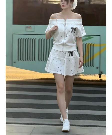 아메리칸 핫걸 바람 캐주얼 스포츠 슈트 여성 여름 오프숄더 오픈 가디건 반팔 미니 스커트 루즈핏 슬림해 보이는 투피스 세트