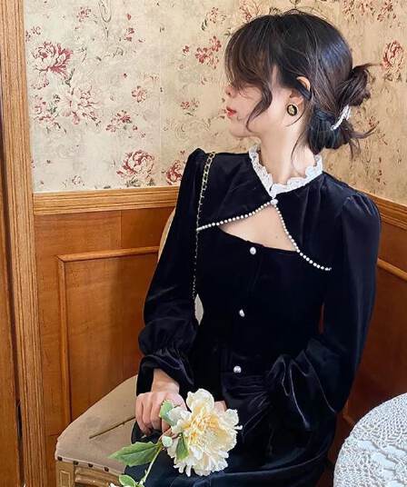 2026 봄 가을 프랑스식 레트로 긴팔 여성 드레스 품격 ins 봄 그는 벤 바람 다용도 외국 가스 작은 검은 드레스
