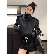 批发休闲<b class='q'>百搭</b>早秋黑色外套女2026新款巨好看的小个子短款韩系立领夹克