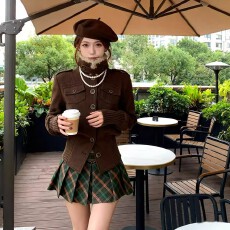 批发2026高级感咖色金属扣长袖外套女装<b class='q'>冬</b>季加棉别致毛领拼接新款上衣
