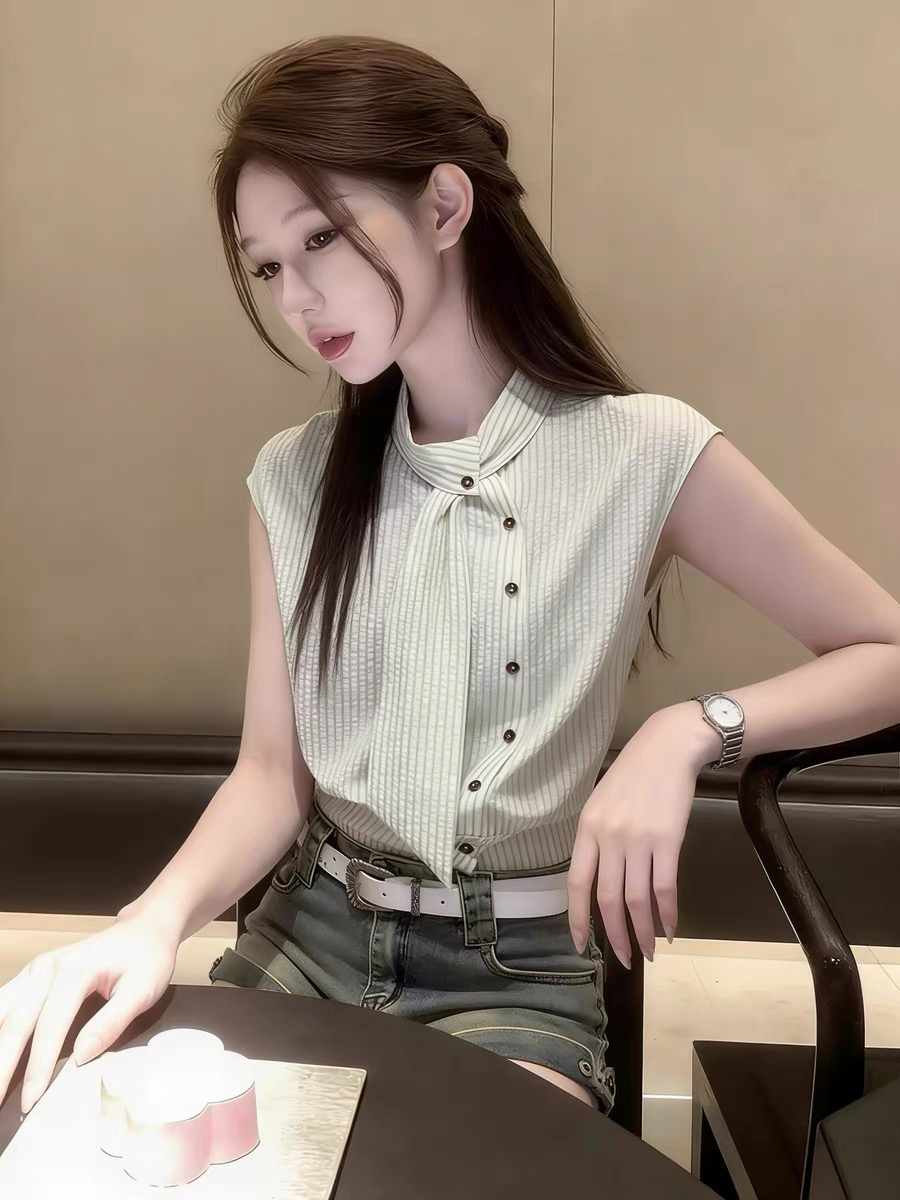 한 부서 출퇴근 바람 작은 대중 스탠드 칼라 스트라이프 여성 셔츠 여름 반팔 디자인 센스 단추 맨위 프로 피부 통기성 트렌디