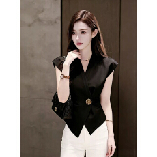 高级感斜领上衣2026夏季设计感小众独特漂亮气质收腰无袖衬衫