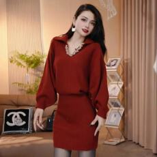 批发2025新款<b class='q'>蝙蝠</b>袖宽松V领针织<b class='q'>连衣裙</b>女气质收腰显瘦百搭毛衣包臂裙