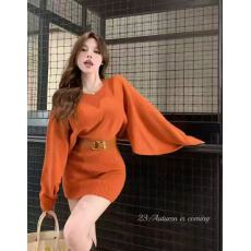 批发时尚气质收腰小性感露肩一字领<b class='q'>蝙蝠</b>袖针织<b class='q'>连衣裙</b>冬毛衣短裙子