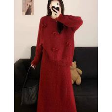 批发2026新款同色系立体蝴蝶结氛围感女主+高腰百搭针织裙两件套