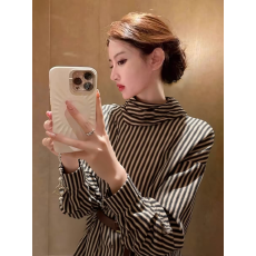 批发慵懒百搭斜门襟灯芯绒条纹<b class='q'>衬衫女</b>春季2026新款设计感高领收腰上衣