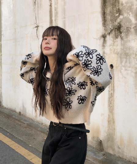 한국 chic 가을 새로운 작은 대중 디자인 센스 꽃 자카드 루즈핏 긴팔 후드 니트 오픈 가디건 여성 코트