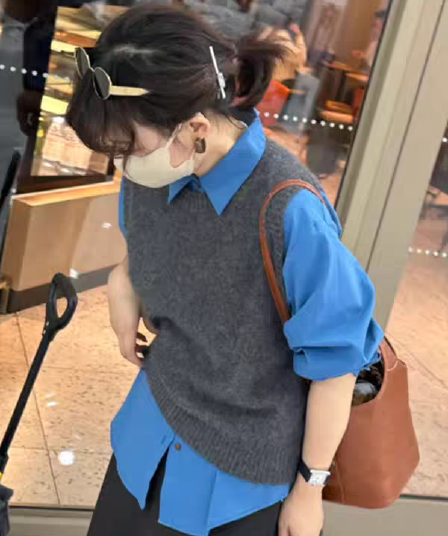 작은 샤넬 스타일 스웨터 니트 베스트 여자 2026 새로운 봄과 가을 고유 한 아름다운 스택 착용 조끼 민소매 맨위