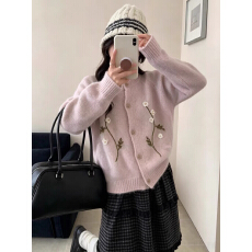 秋季绿色软糯慵懒风针织打底衫女冬新款内搭短款保暖开衫毛