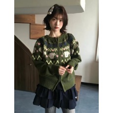 批发绿色费尔岛提花<b class='q'>毛衣</b>外套女秋冬2026冬季新款软糯加厚针织开衫上衣