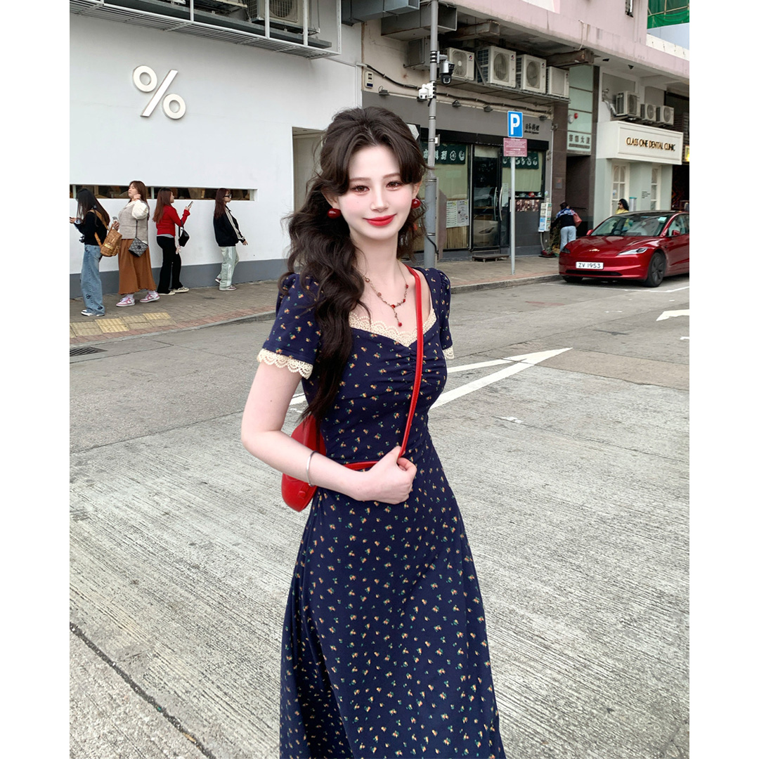 2026 프랑스식 레트로 꽃무늬 여성 드레스 여름 새로운 품격 허리 수축 슬림해 보이는 부드러운 롱 스커트
