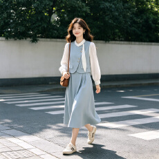 批发2026新款春秋假两件小香风法式长袖<b class='q'>连衣裙</b>女高级感宽松气质长裙