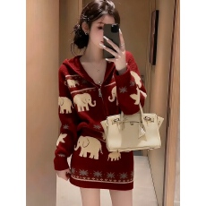 批发慵懒风红色针织提花套装女2025新款秋冬减龄穿搭上衣半身裙两件套