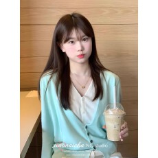 批发韩系<b class='q'>薄</b>荷绿假两件v领针织开衫女春季新款小个子宽松百搭<b class='q'>毛衣</b>外套