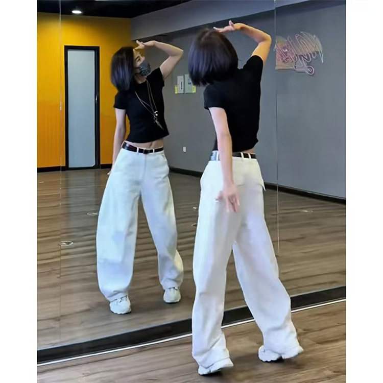 다용도 몸매 가꾸기 라운드 넥 니트 반팔 맨위 2026 루즈핏 패션 워크웨어 팬츠 스트레이트 와이드 레그 팬츠 투피스 슈트