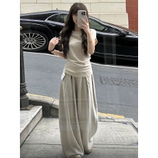 批发卡其色简约轻熟风掐腰短袖T恤女2026夏季法式气质独特高级感上衣