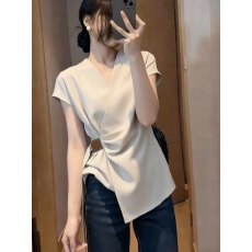 批发法式气质V领<b class='q'>短袖</b>T恤女款2026夏季新款收腰显瘦不规则小衫别致上衣