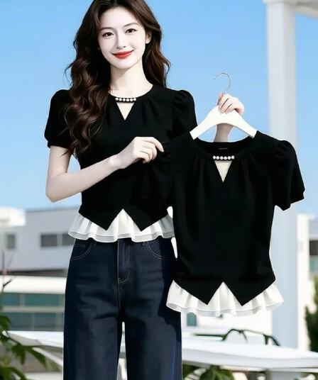 프랑스식 작은 샤넬 스타일 V넥 반팔 티셔츠 여성 2026 새로운 거품 소매 프릴 여름 아름다운 장난기 넘치는 맨위