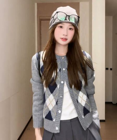 레트로 학원 스타일 링 그리드 스웨터 여성 코트 봄 루즈핏 느긋한 작은 키 품격 회색 니트 오픈 가디건 트렌디