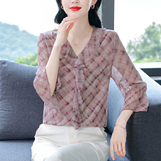 批发<b class='q'>夏季</b>新款大码女装七分袖上衣时尚格纹衬衫荷叶边小衫真丝<b class='q'>雪纺衫</b>