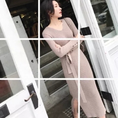 批发新款女装长款毛衣裙过膝小香风<b class='q'>长袖</b>打底内搭针织连衣裙