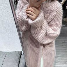 批发<b class='q'>韩国</b>小众慵懒风开叉设计感春秋新款显瘦针织衫圆领过膝毛衣裙