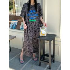 批发T恤宽松<b class='q'>连衣裙</b><b class='q'>豹纹</b>字母印花短袖中长款过膝休闲裙