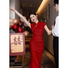 批发新中式高端大气红色旗袍敬酒服<b class='q'>鱼尾</b>订婚礼服结婚当天新娘便装婚服