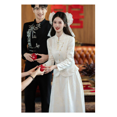 批发白色订婚旗袍2026新款<b class='q'>敬酒</b>服新娘新中式结婚<b class='q'>礼服</b>套装绝美长袖春秋