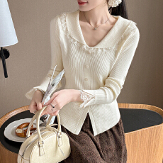 批发有货秋冬娃娃领<b class='q'>蕾丝</b>边小V领加厚打底针织衫女设计感纽扣长袖上衣