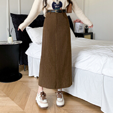 批发有货灯芯绒<b class='q'>半身</b>裙女2025秋冬中长款半裙显瘦复古赫本风高腰直筒裙