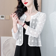 批发已出大货      <b class='q'>蕾丝</b><b class='q'>披肩</b>盘扣<b class='q'>小</b><b class='q'>披肩</b>针织开衫连衣裙外搭防晒服女