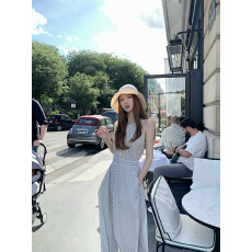 批发Madofit麻豆/summer仲夏晴海_淡人氧气感*蕾丝拼接条纹无袖<b class='q'>连衣裙</b>