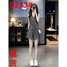 批发小个子穿搭一整套减龄超火休闲运动老钱风马甲短裤两件套<b class='q'>装</b>女夏季