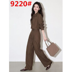 批发2026年早秋季淡人高知轻熟风条纹衬衫两件套装裤女士收腰显瘦<b class='q'>时尚</b>