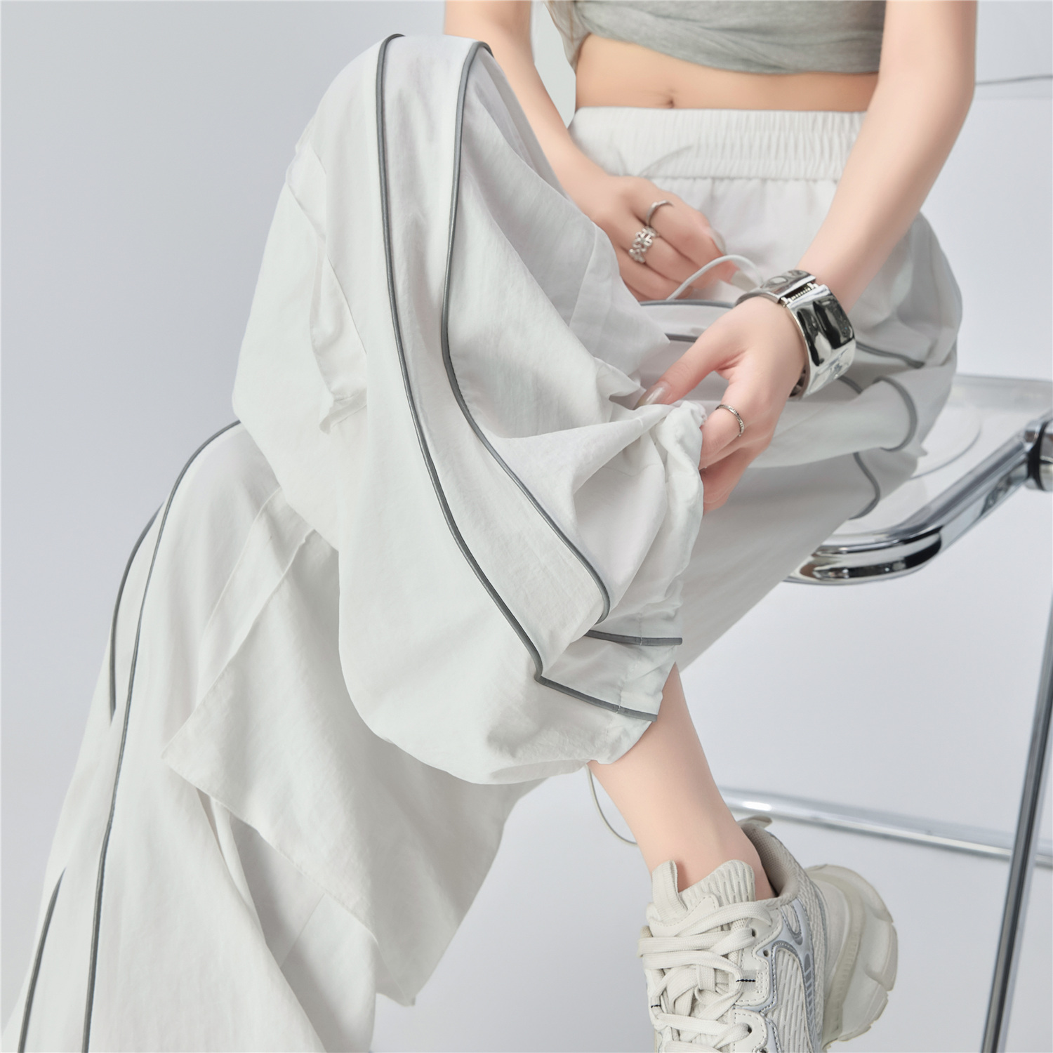 실사 여름 얇은 스타일 아메리칸 디자인 센스 주머니 스트라이프 패치워크 캐주얼 워크웨어 팬츠 여성 펌프 로프 조거 속도 건조한 바지