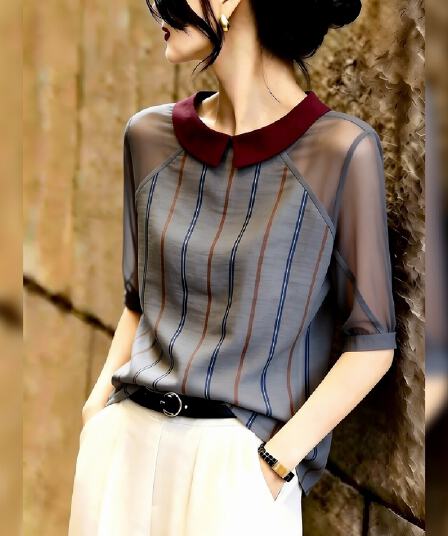 2026 여름 새로운 프랑스식 작은 폴로 칼라 스트라이프 맨위 여성 작은 대중 시스루 패치워크 고유 한 패션 다용도 셔츠