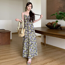 批发法式碎花收腰连衣裙胖MM大码外搭防晒针织<b class='q'>开衫</b>女吊带裙两件套