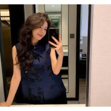 批发新中式风立领无袖马甲女蓝色竹叶盘扣气质背心高级感上衣2026年