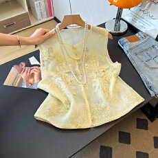 批发粉色国风马甲年轻版重工刺绣马夹<b class='q'>夏</b>季欧根纱薄款上衣女新中式背心