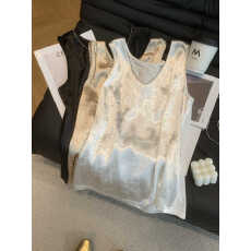 批发高端国风冰丝<b class='q'>吊带</b>背心女夏季外穿宽松大码无袖缎面<b class='q'>打底衫</b>上衣内搭