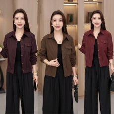 批发秋季新款<b class='q'>中老年</b>大码女装时尚休闲短款外套显瘦百搭上衣