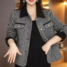 批发优雅格纹中老年大码女士外套<b class='q'>春</b>秋新款时尚百搭翻领设计显瘦上衣