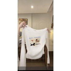 批发2026春季新款斜肩修身显瘦长袖女小狗刺绣<b class='q'>T</b><b class='q'>恤</b>绝美打底衫短款上衣