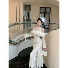批发实拍实价！蕾丝拼接露肩长袖连衣裙优雅气质收腰鱼尾长裙