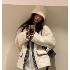 批发2025秋冬款羊羔毛新款<b class='q'>外套女</b>翻领拼接假两件洋气设计感仿羊羔毛