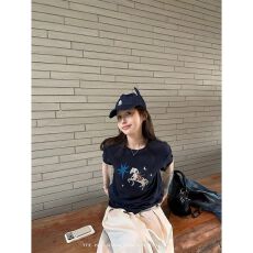 批发韩系印花短袖白色T恤女2026夏季<b class='q'>新款</b>宽松慵懒感舒适百搭休闲上衣