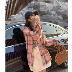 批发粉色磨毛衬衫女高级感新款2026年秋季格子<b class='q'>中长款</b>宽松长袖上衣